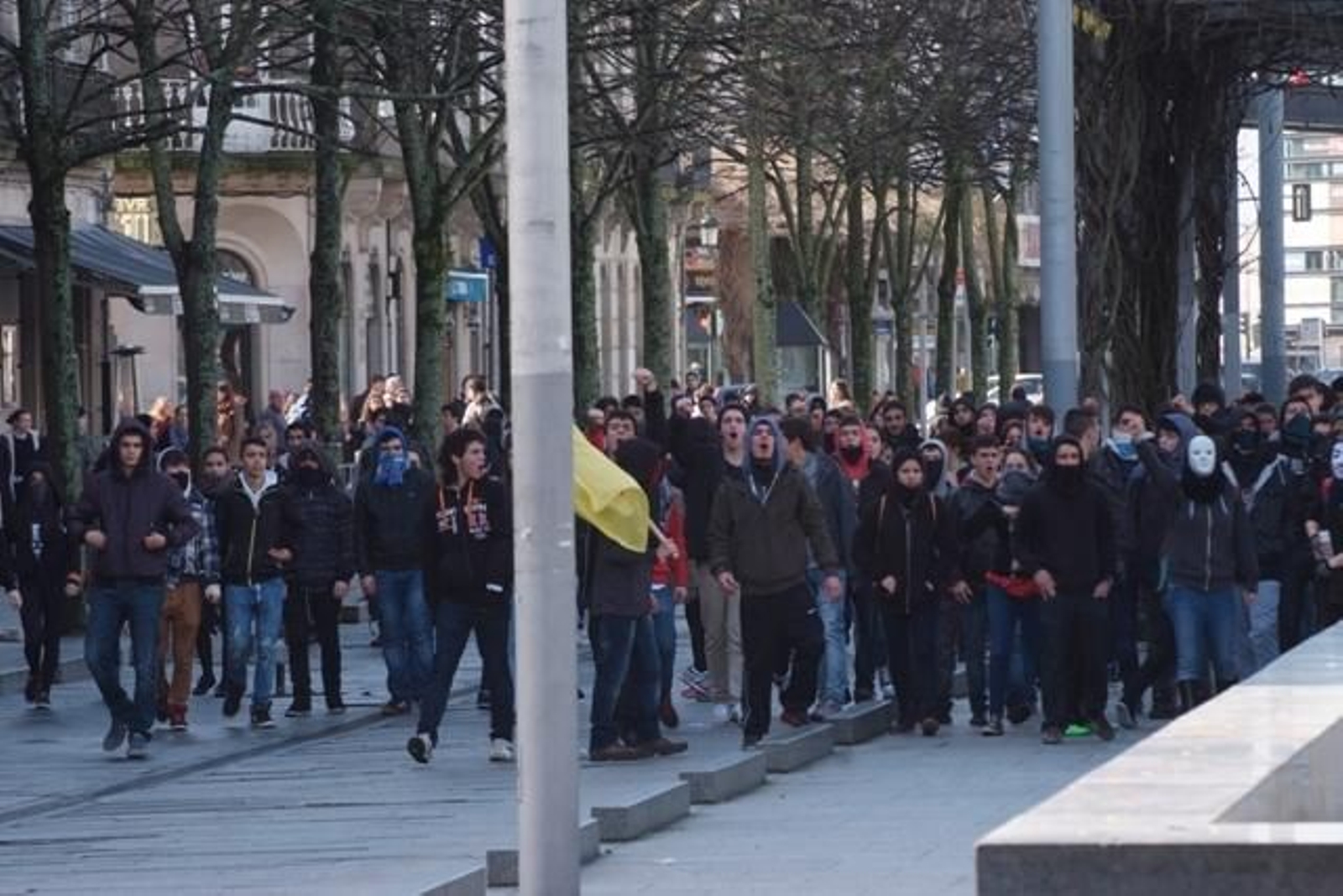 MANIFESTACIÓN CONTRA LA LOMCE - Lydia Miranda