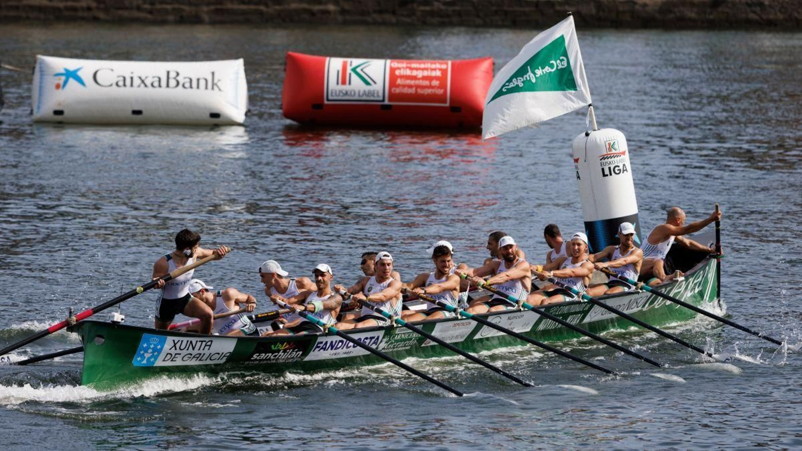 Samertolameu obtuvo el ascenso a la Liga ACT tras finalizar ayer el ‘play-off’ disputado en aguas de la localidad vasca de Portugalete. 

LIGA EUSKOLABEL