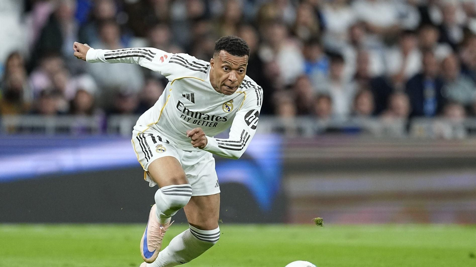 Kylian Mbappé, en el partido del pasado jueves ante el Oviedo, en el que recibió la pitada de su afición.