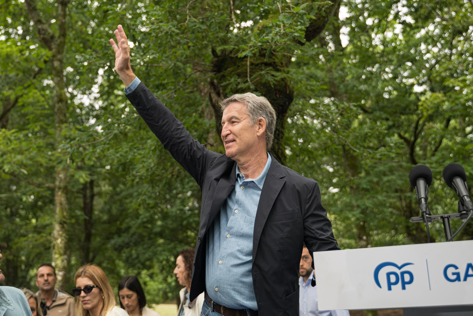 Galería | Feijóo y Rueda reúnen al PP en Cerdedo-Cotobade, así arranca el curso político en fotos