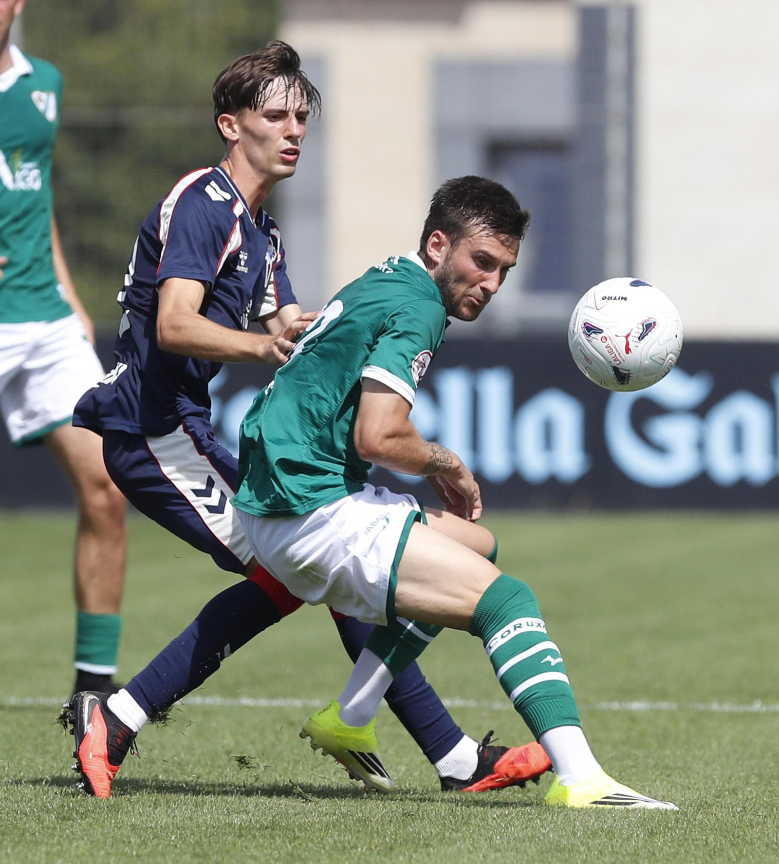 Galería | Celta Fortuna y Coruxo se miden en la pretemporada