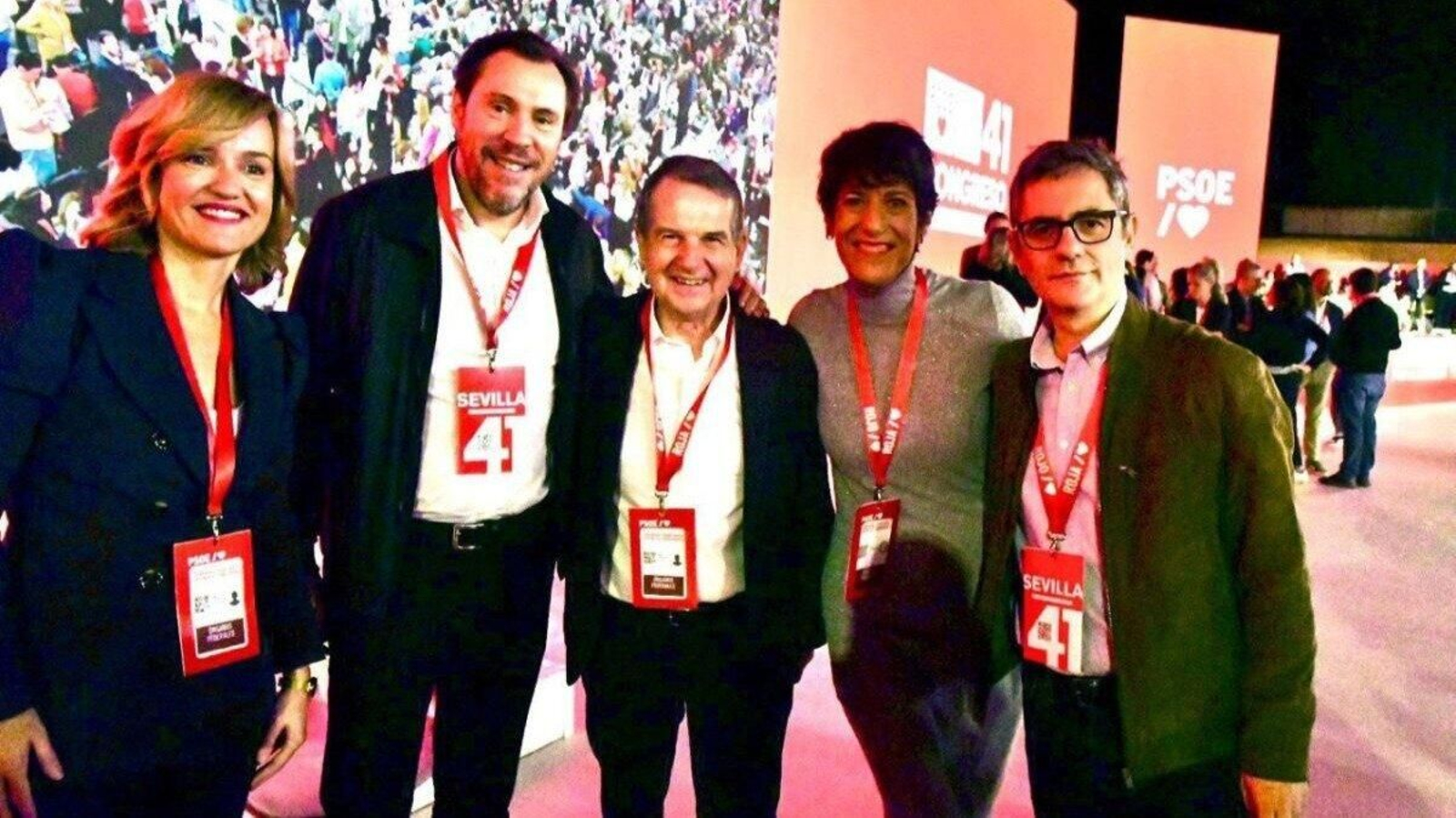 Caballero con los ministros Alegría, Puente,  Saiz y Bolaños.