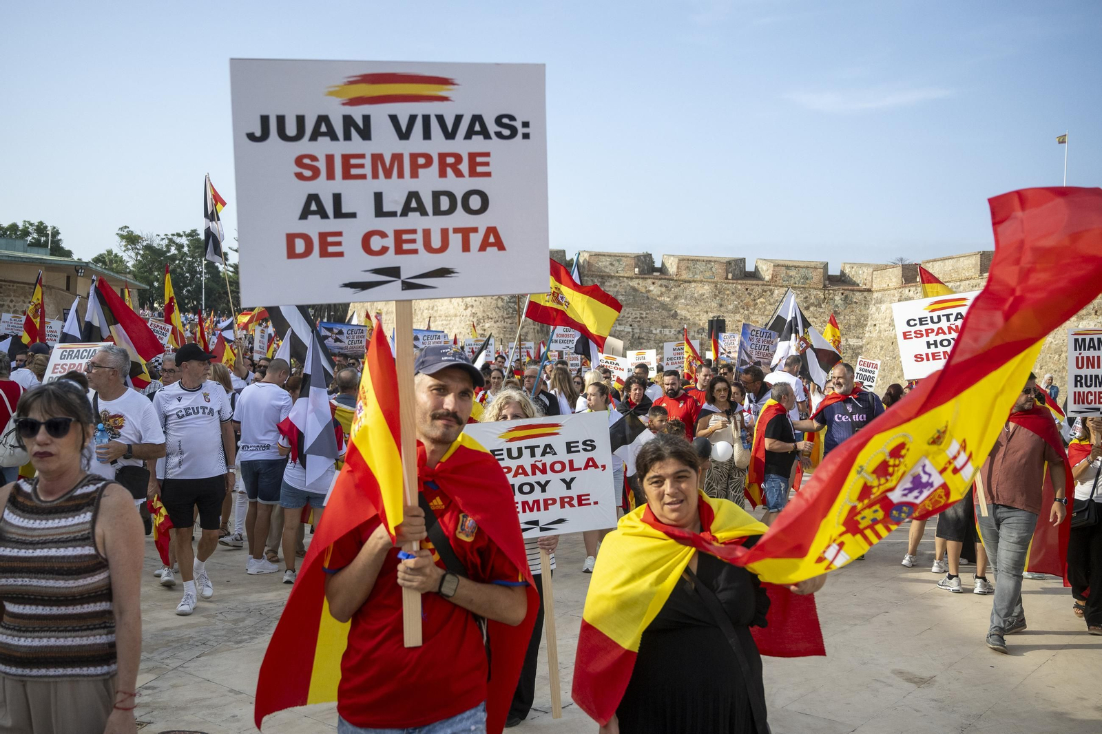 Concentración en Ceuta para protestar por la crisis migratoria con motivo de la celebración del Día de Ceuta.