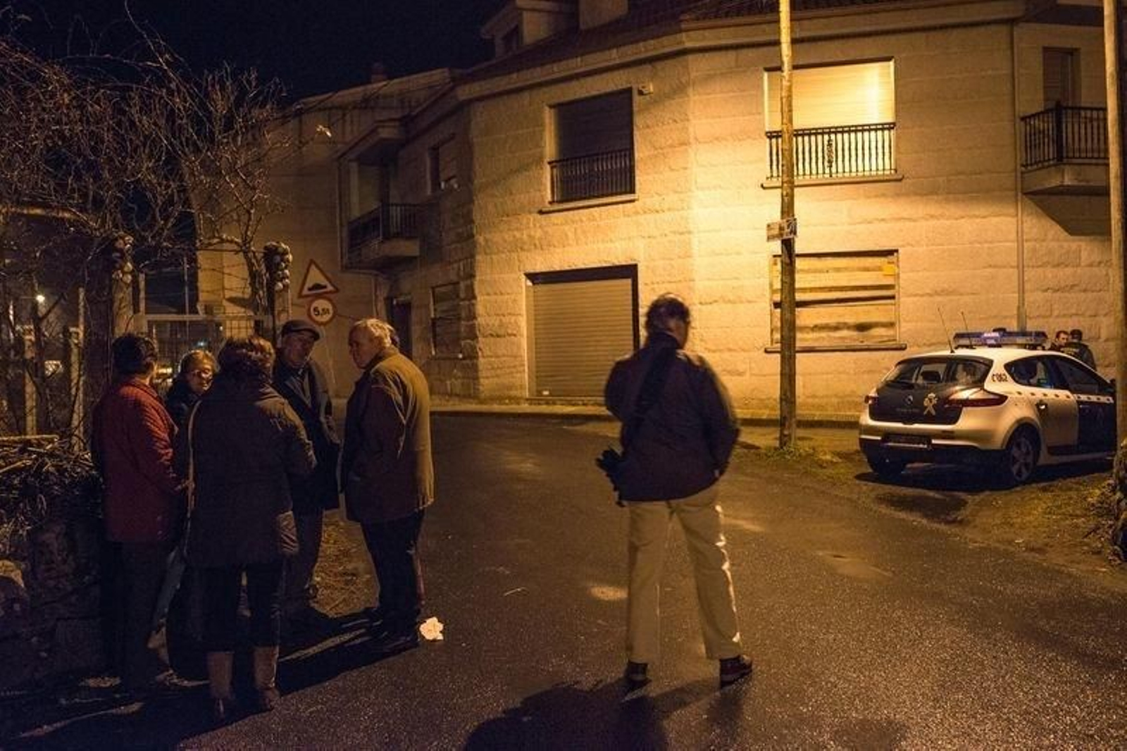 Las imágenes del escenario del crimen machista de O Carballiño 12