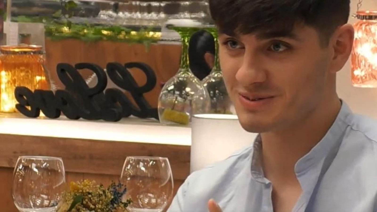 El joven vigués asegura que puede realizar figuras con el pene