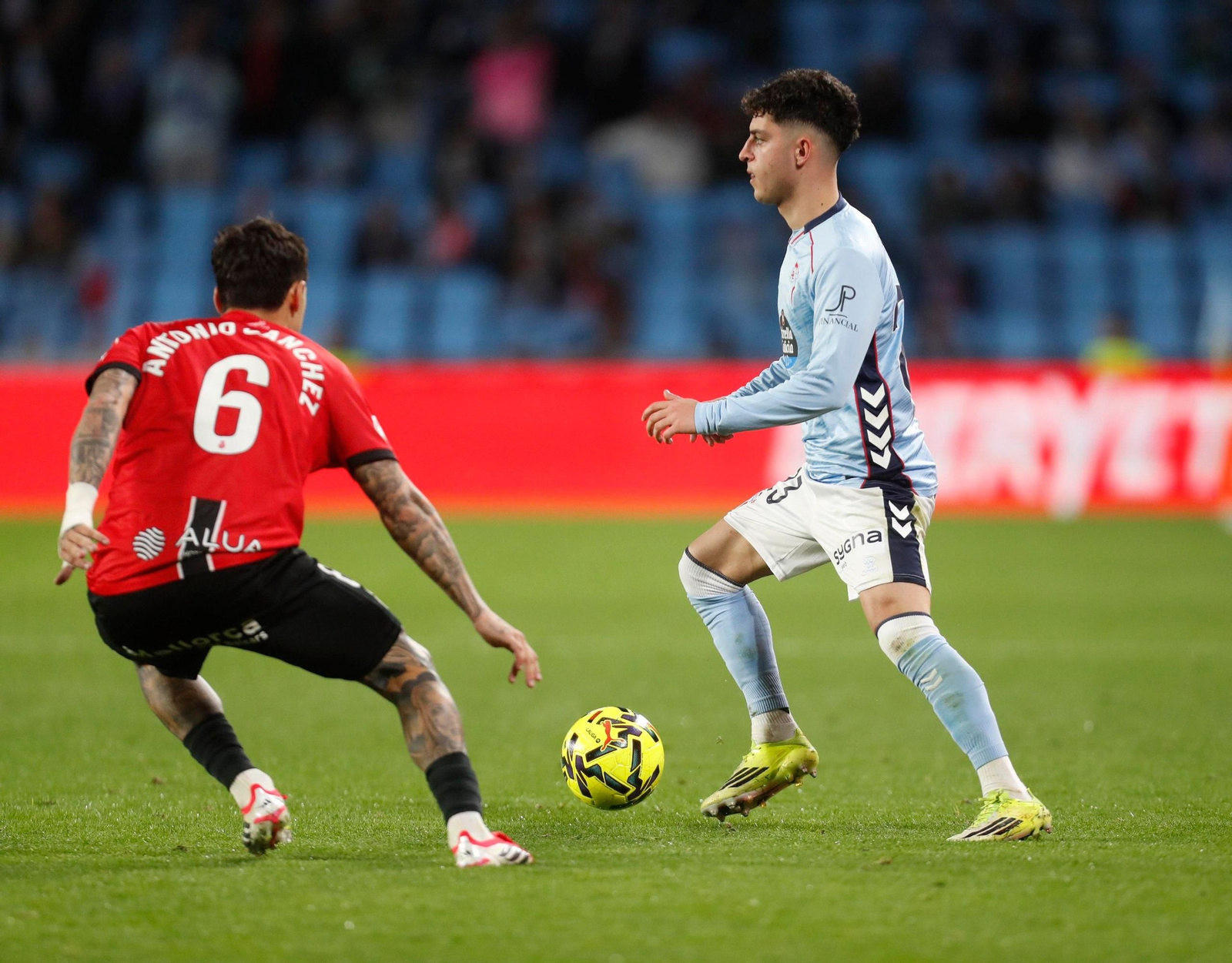 Galería | El Celta brilla en Balaídos con el doblete de Aspas