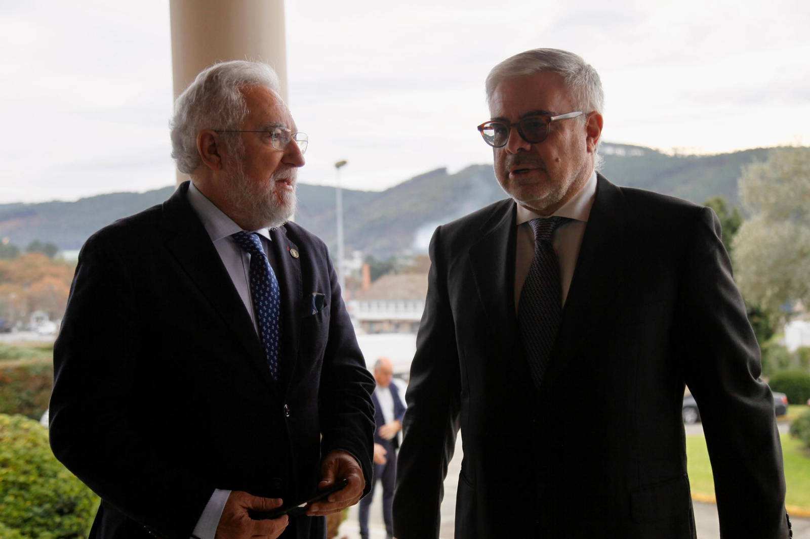 Galería | Luis Menor, el presidente de la Diputación de Ourense, en el Foro La Región, en imágenes