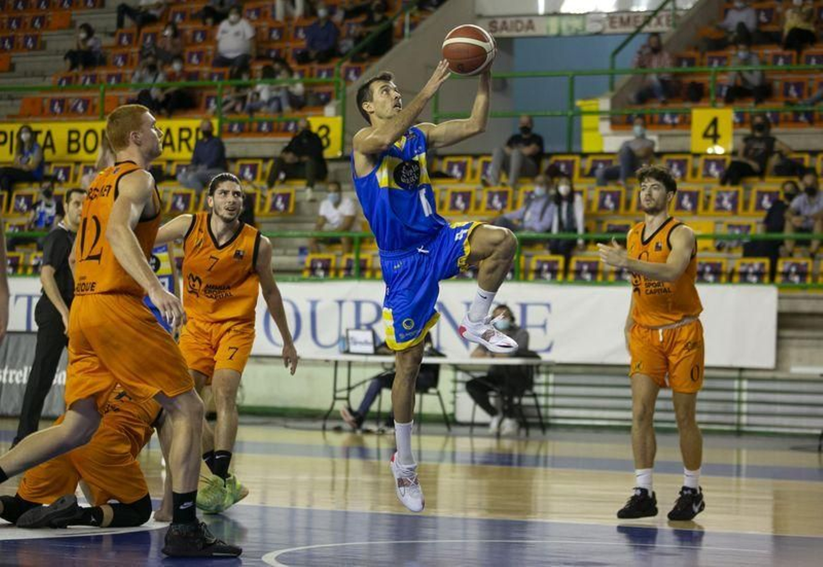 Victoria del COB contra el Melilla