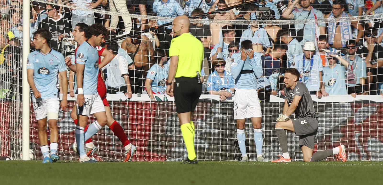 Galería | La goleada del Friburgo puso fin al sueño europeo del Celta