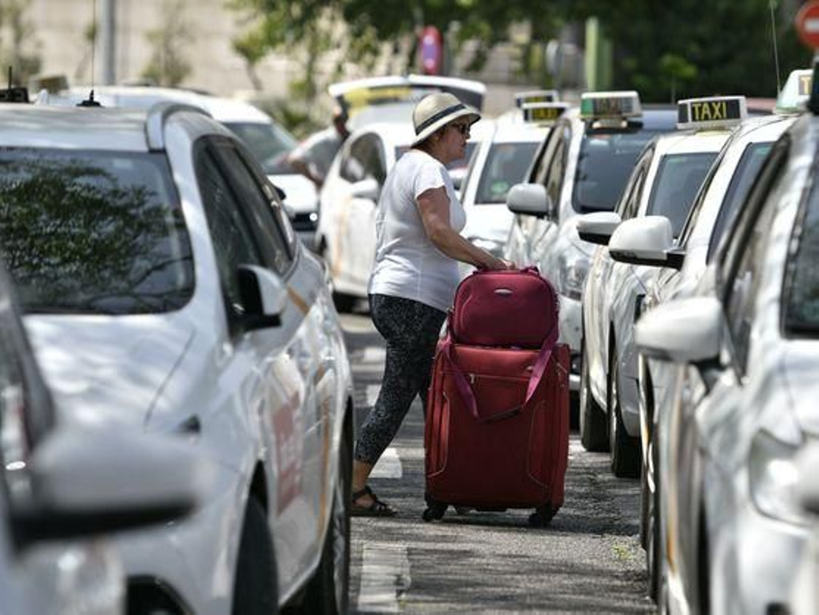 Taxis en Sevilla. EFE