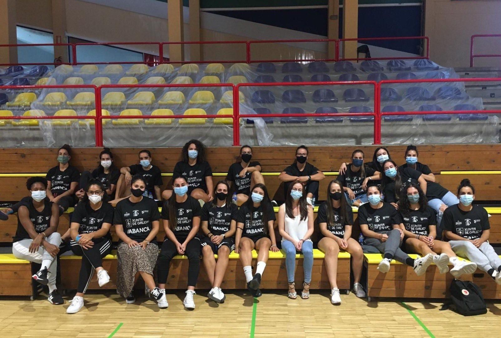 El Porriño realiza una sesión de 'coach' de equipo sin entrenador