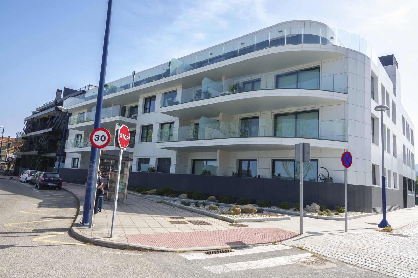 Vivienda en Canido, en la primera línea de playa.