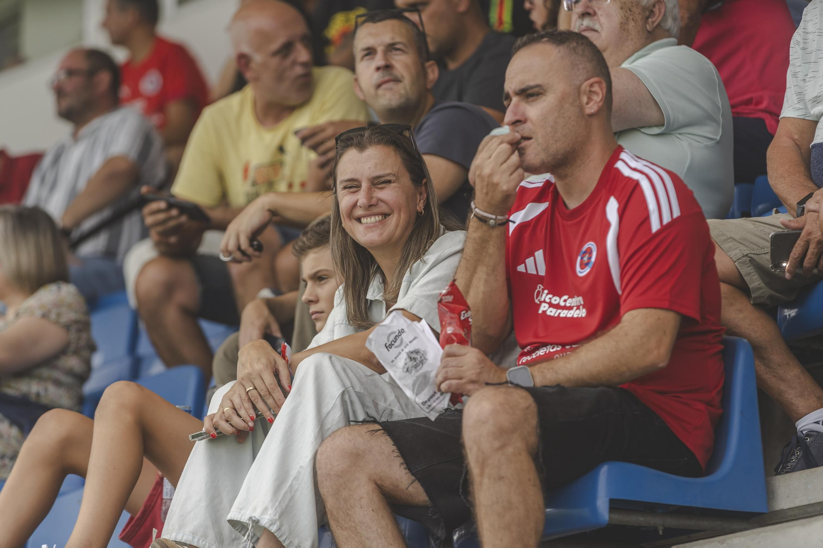 Galería | O Couto disfruta con el estreno de la UD Ourense en Primera Federación, en fotos
