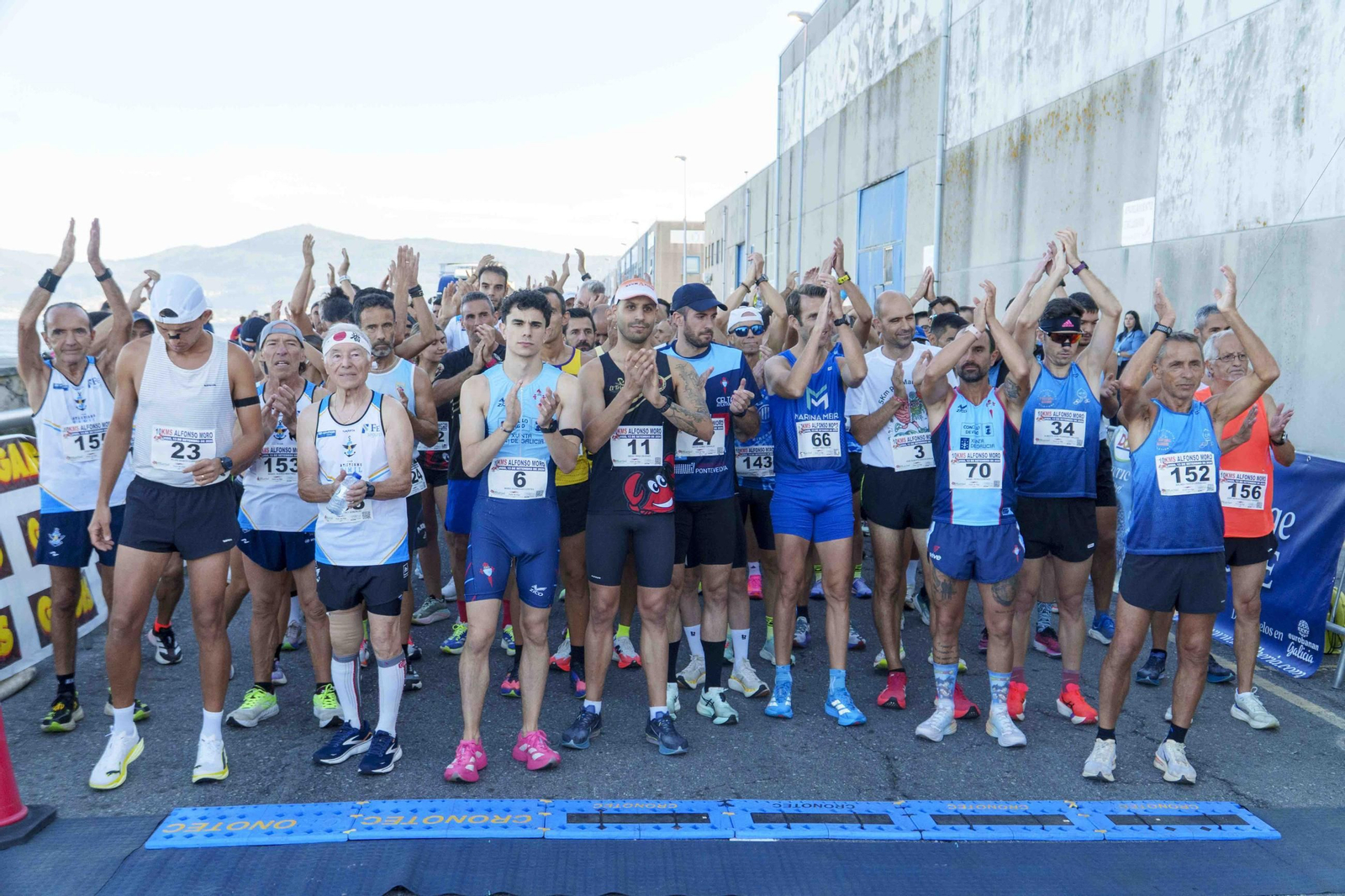 Galería | El puerto pesquero de Vigo acoge hasta cinco carreras organizadas por Carlos Adán