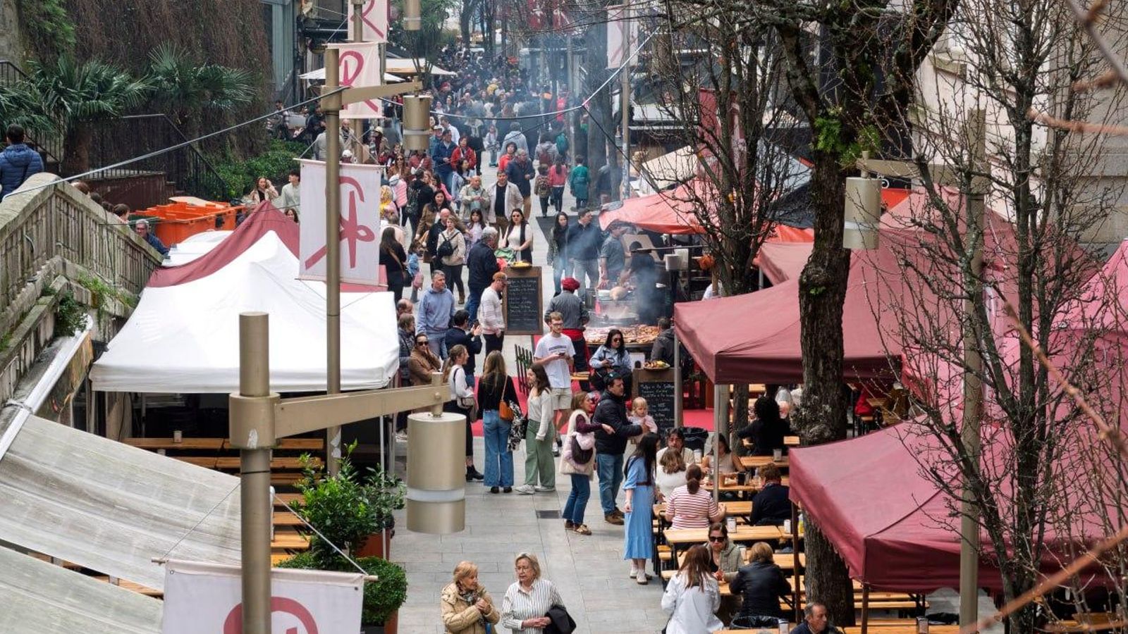 Mercado tradicional Reconquista 2025.