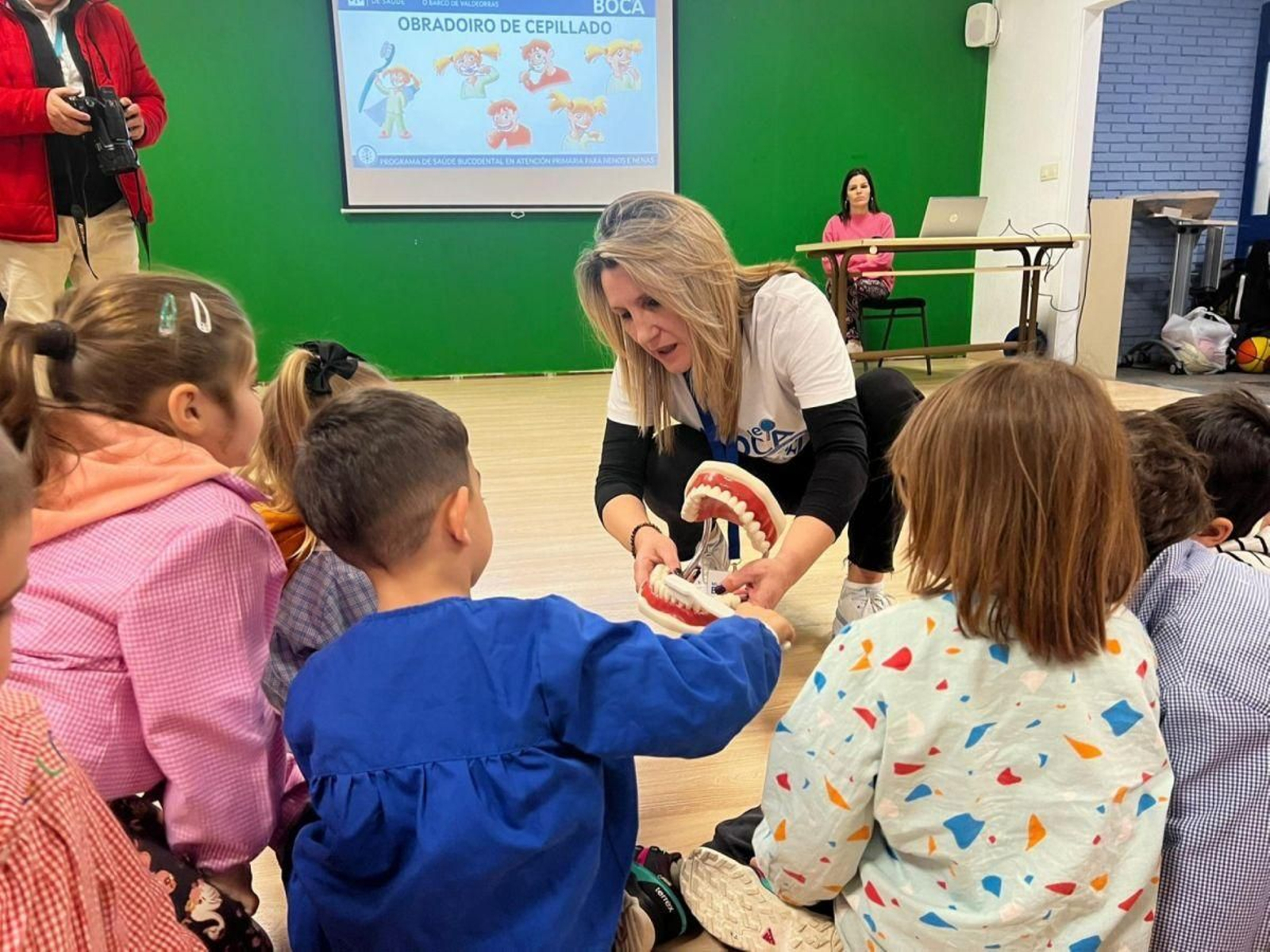 Asunción Pérez durante el programa “Mira qué boca”.