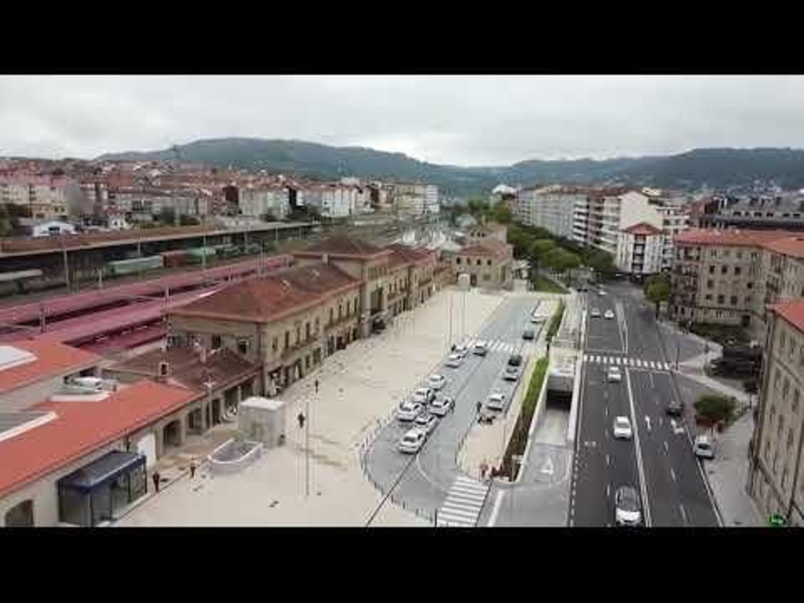 Aparcar en A Ponte, imposible para los usuarios de la Estación Intermodal