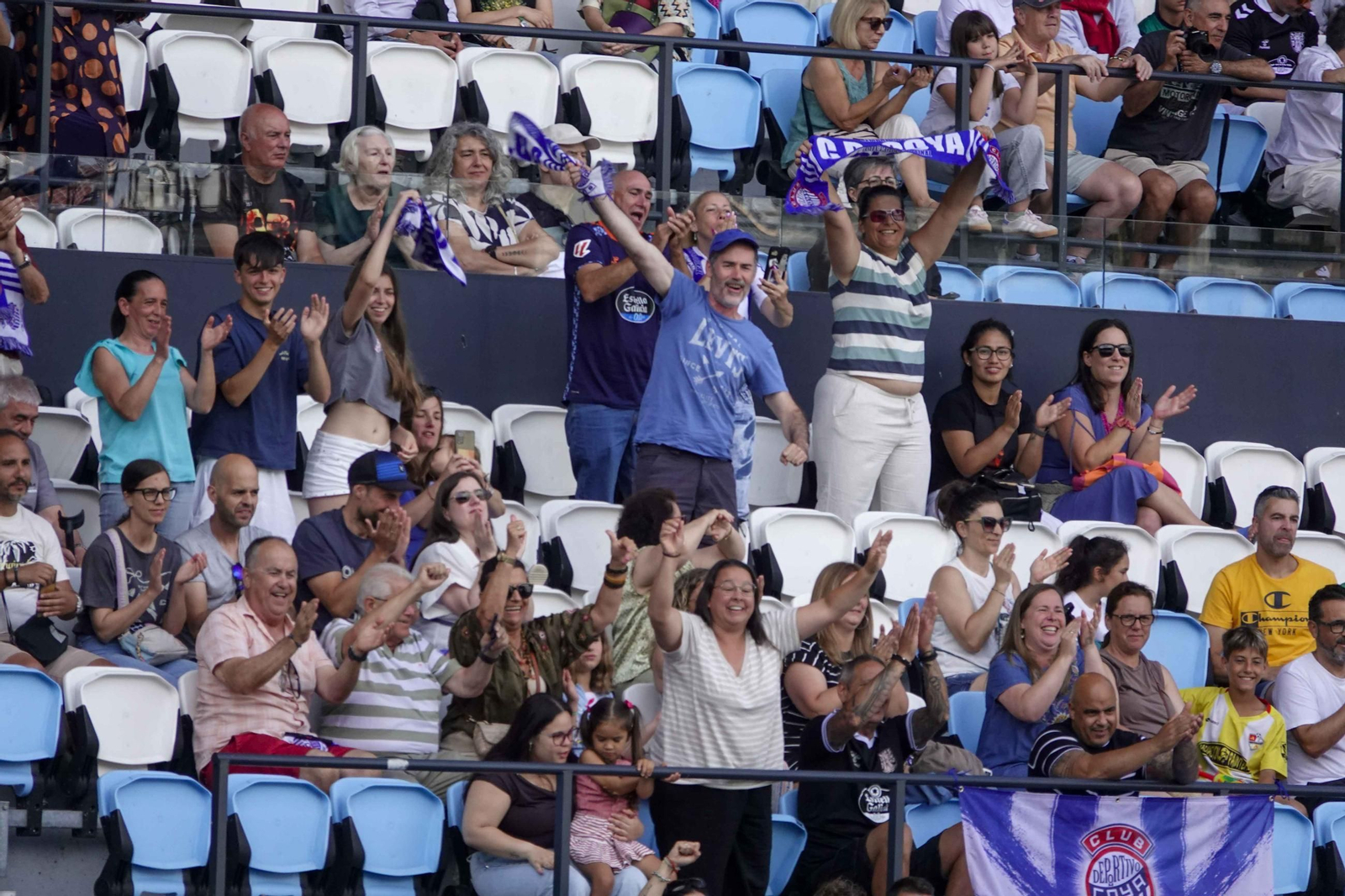 Galería | Balaídos despide la Vigo Cup con el acto de clausura y entrega de medallas