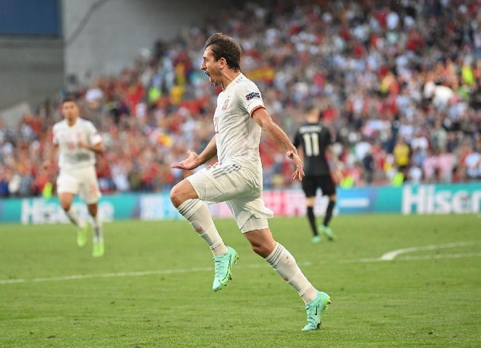 España sufre en su pase a cuartos 14