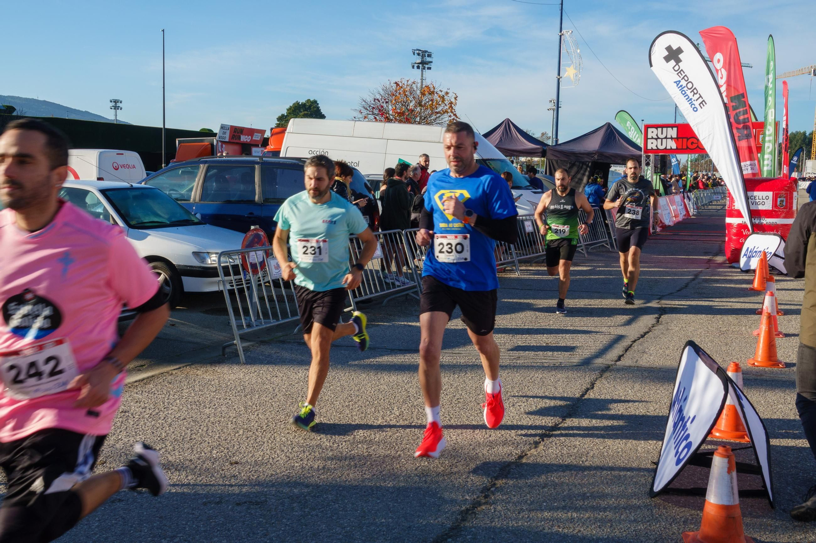 Galería | Pequeños y grandes disfrutan la Milla Cidade de Vigo con +Deporte Atlántico