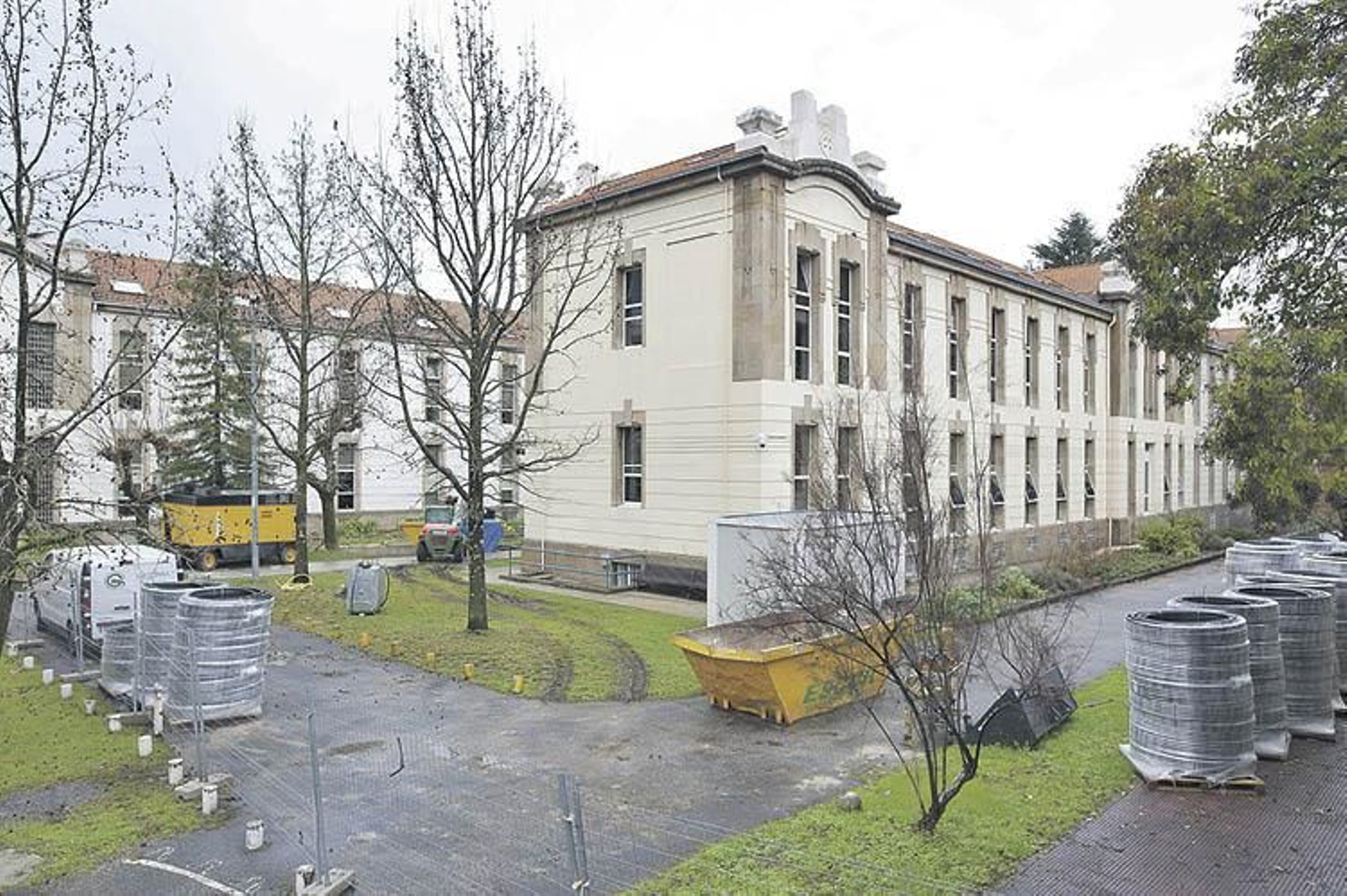 Obras para la instalación de la geotermia en el Campus, en 2020.