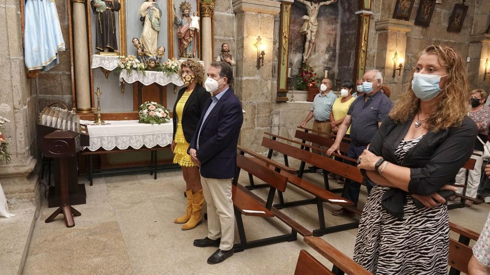 photo5864040603417949914 (2)