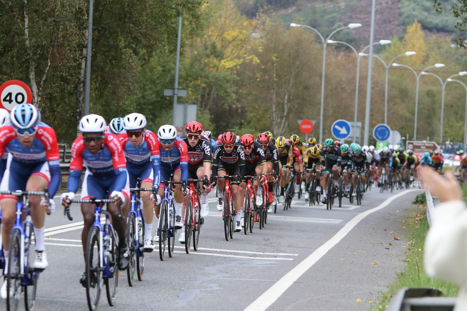 La Vuelta a España, por Ourense (IVÁN DACAL)