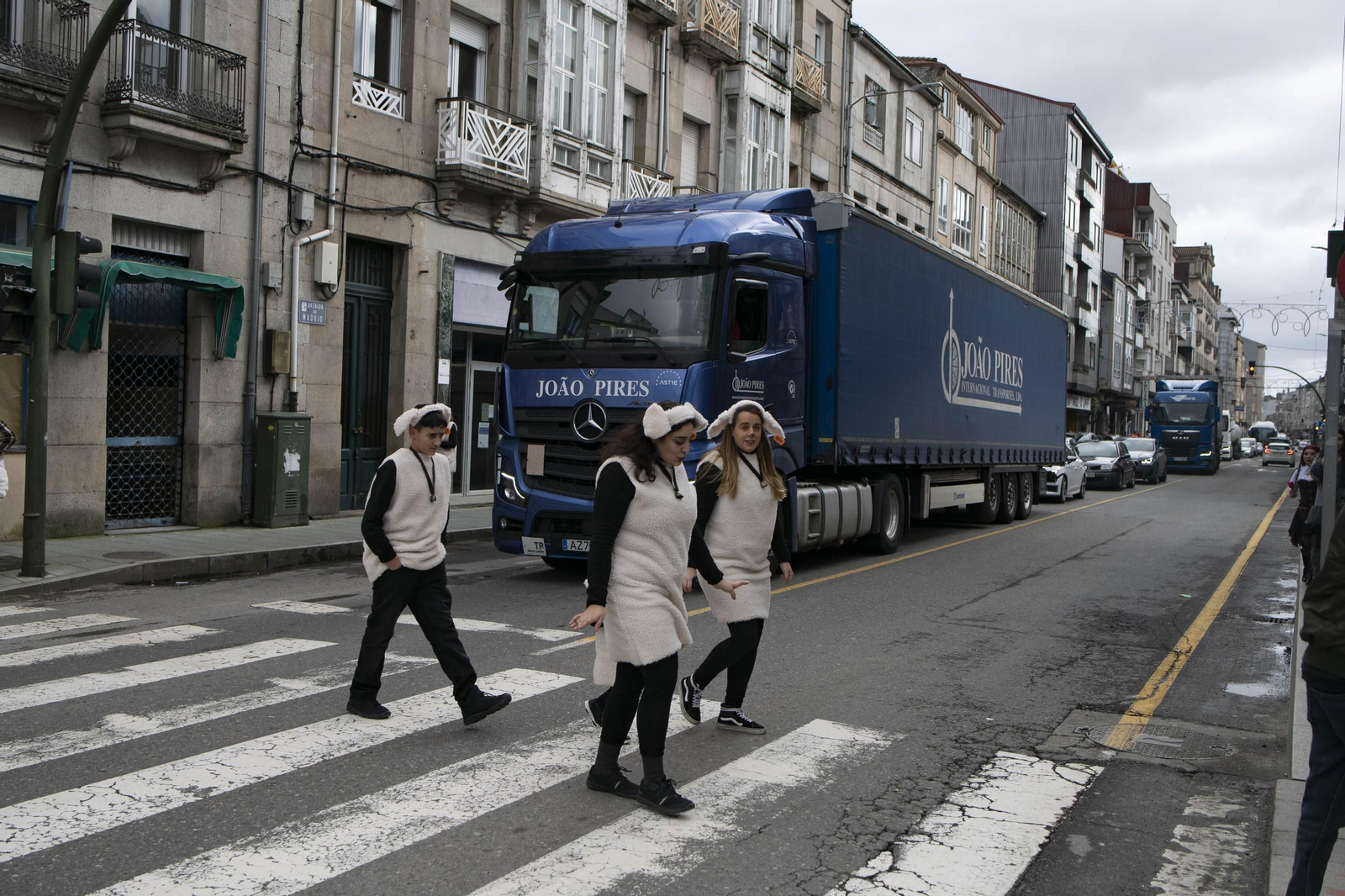 Galería | El sol hace acto de presencia en la mañana de sábado de Entroido de Xinzo de Limia