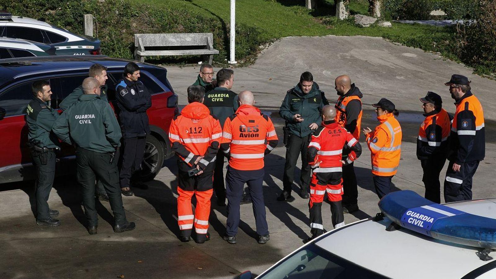 Reunión de coordinación de los efectivos de búsqueda en Rubillón.