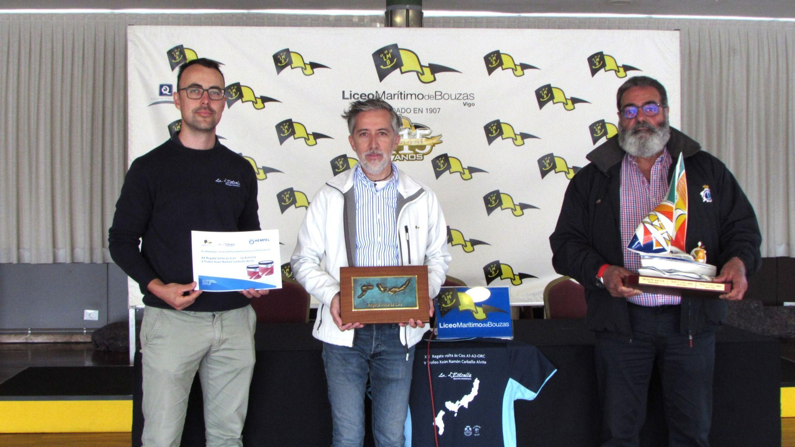 La presentación de la regata tuvo lugar en el Liceo Marítimo de Bouzas.