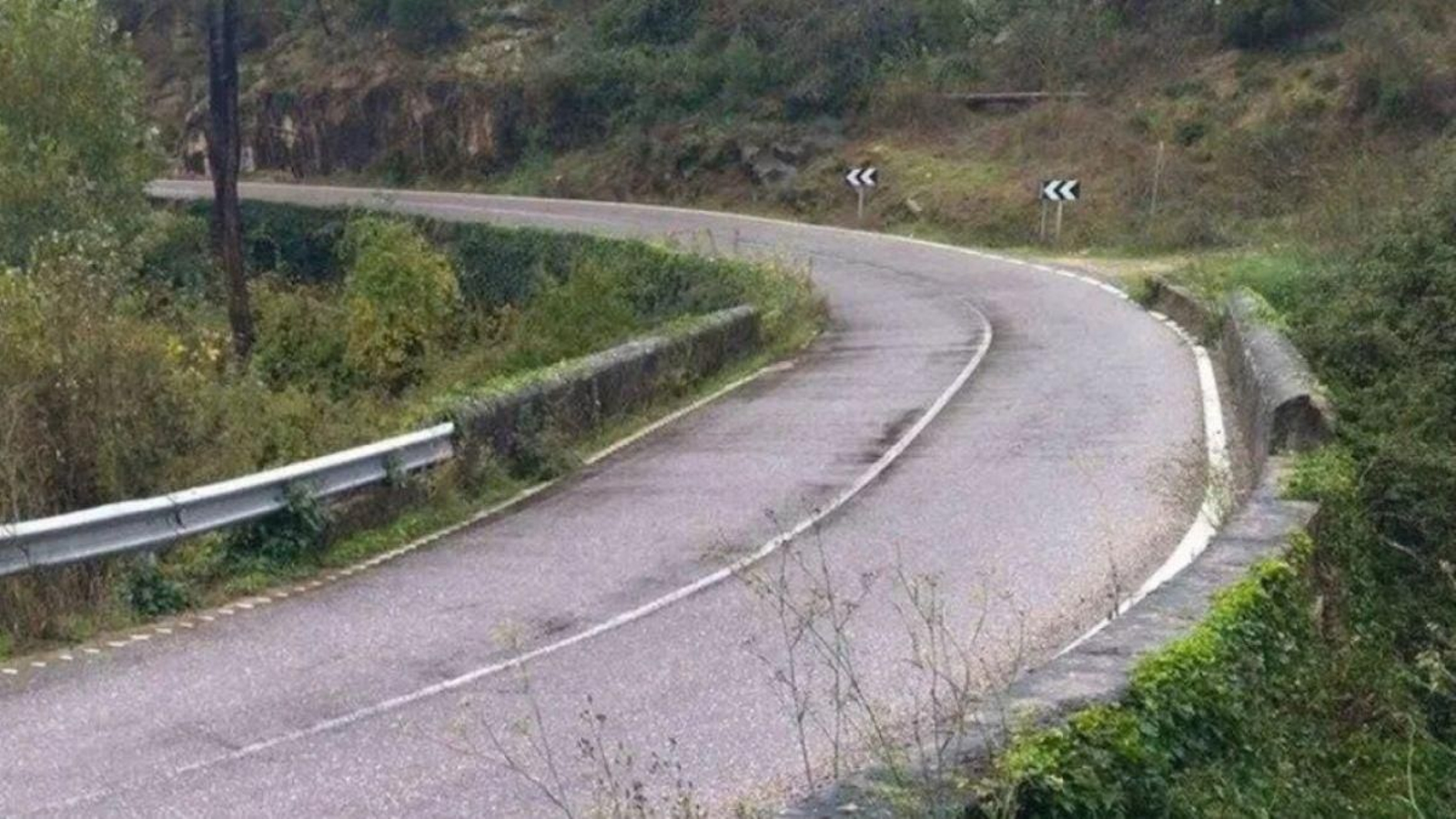 Tramo peligroso en el parque empresarial rues.