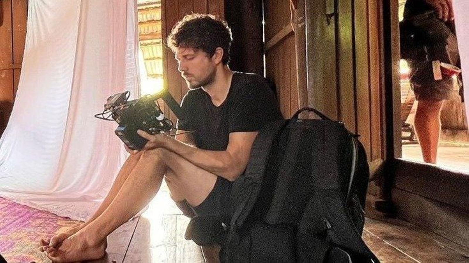 Imagen del director de cine Lois Patiño.