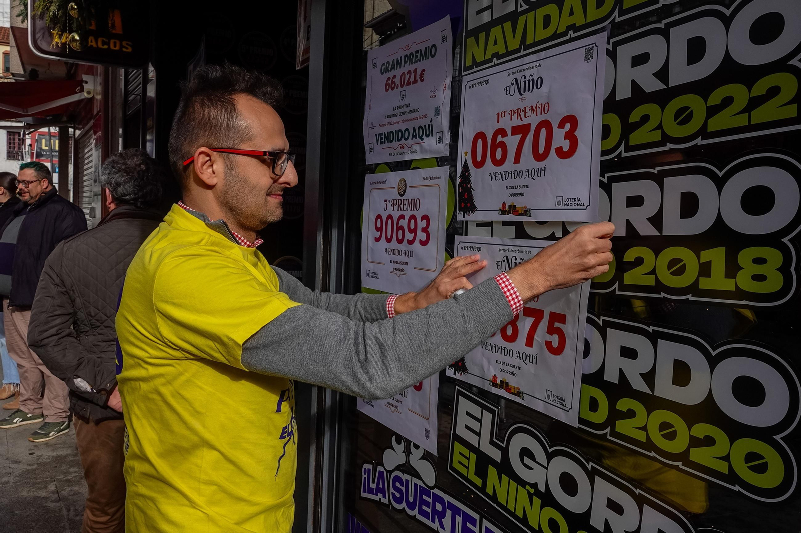 El X de la Suerte en Porriño vendió décimos del primer y segundo premio del Sorteo de El Niño 2026.