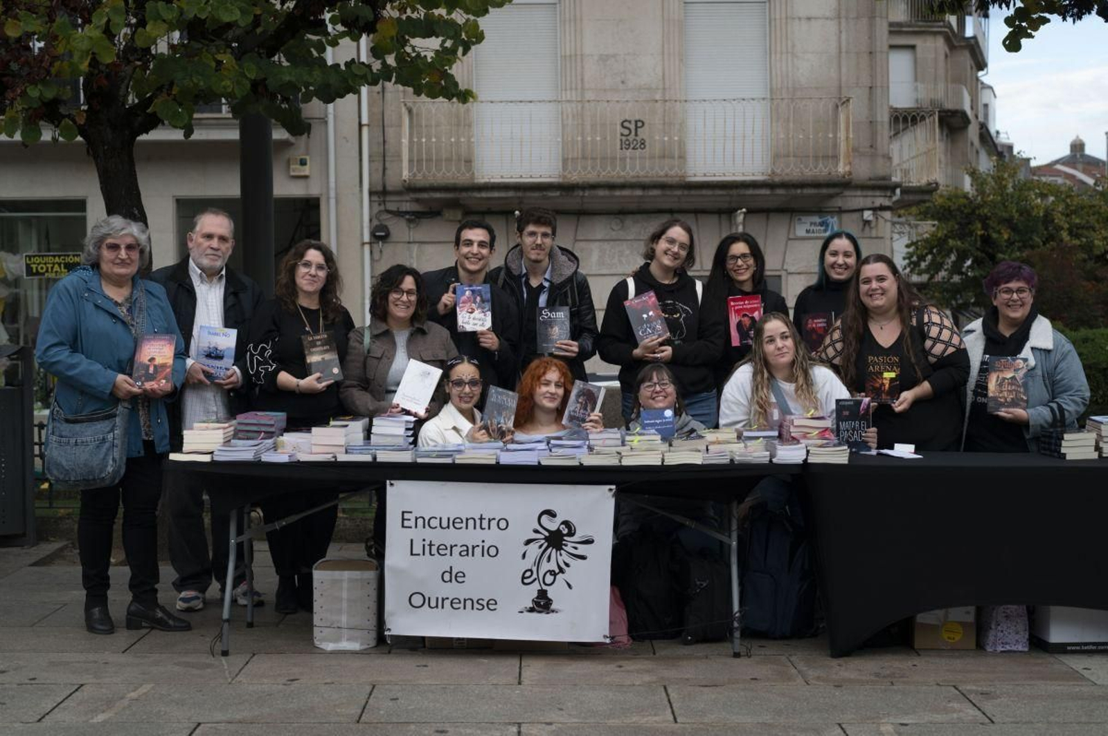 Lectores y escritores se reunieron en esta primera jornada del Encontro Literario de Ourense.