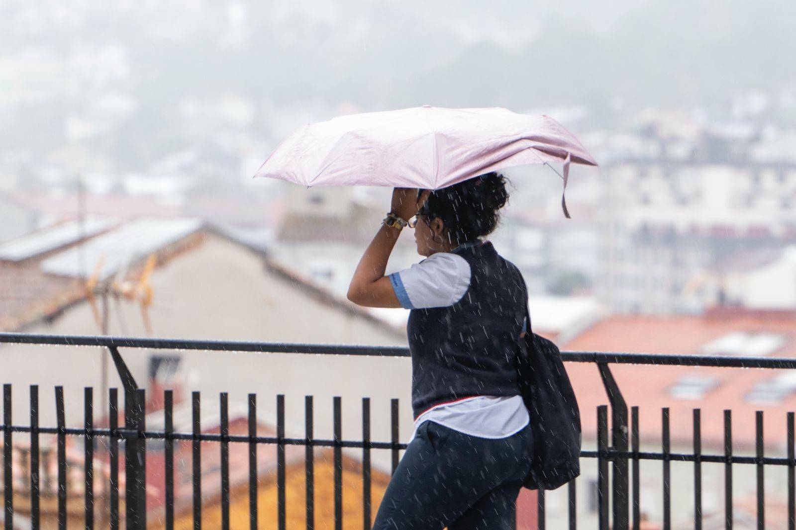 Galería | Las lluvias dan un respiro en los termómetros de Ourense