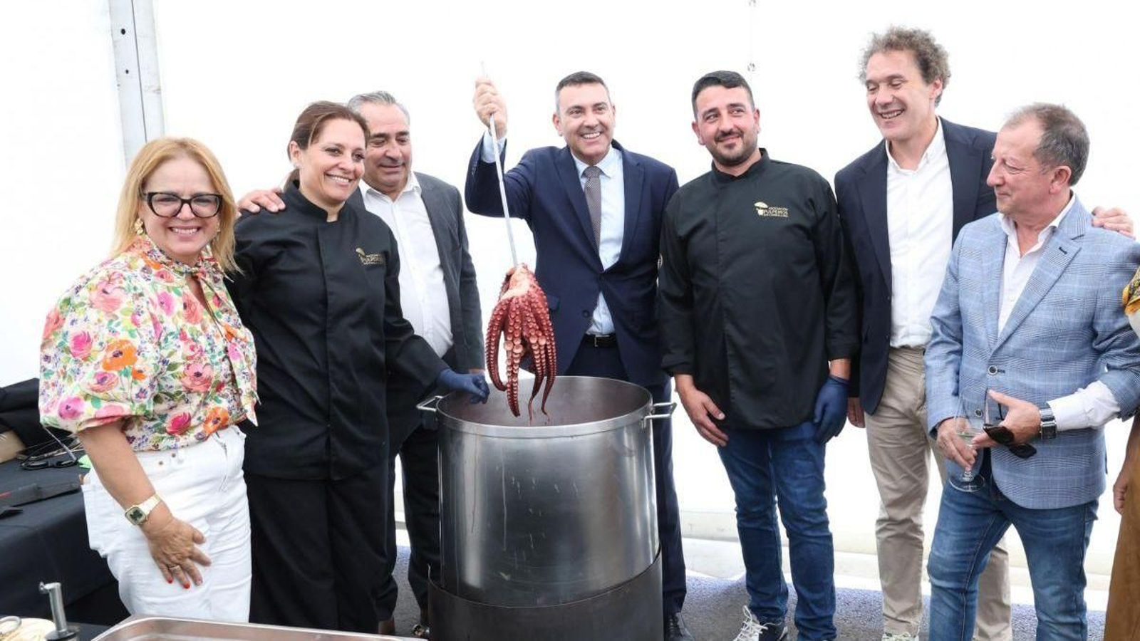 Autoridades de O Carballiño y Lanzarote, en la presentación de la Festa do Pulpo.