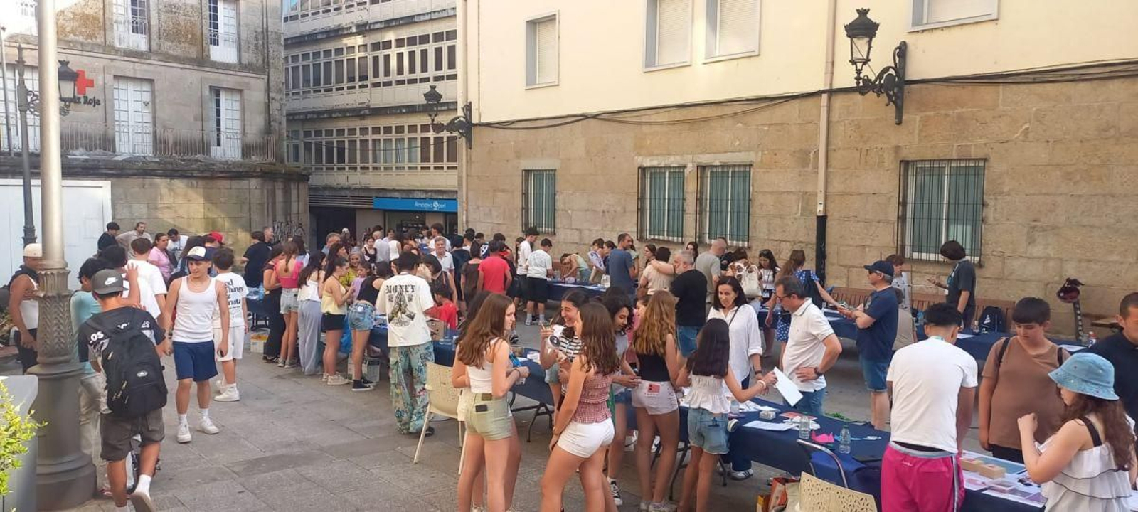 Puestos de la IV Feira Científica en Carballiño.
