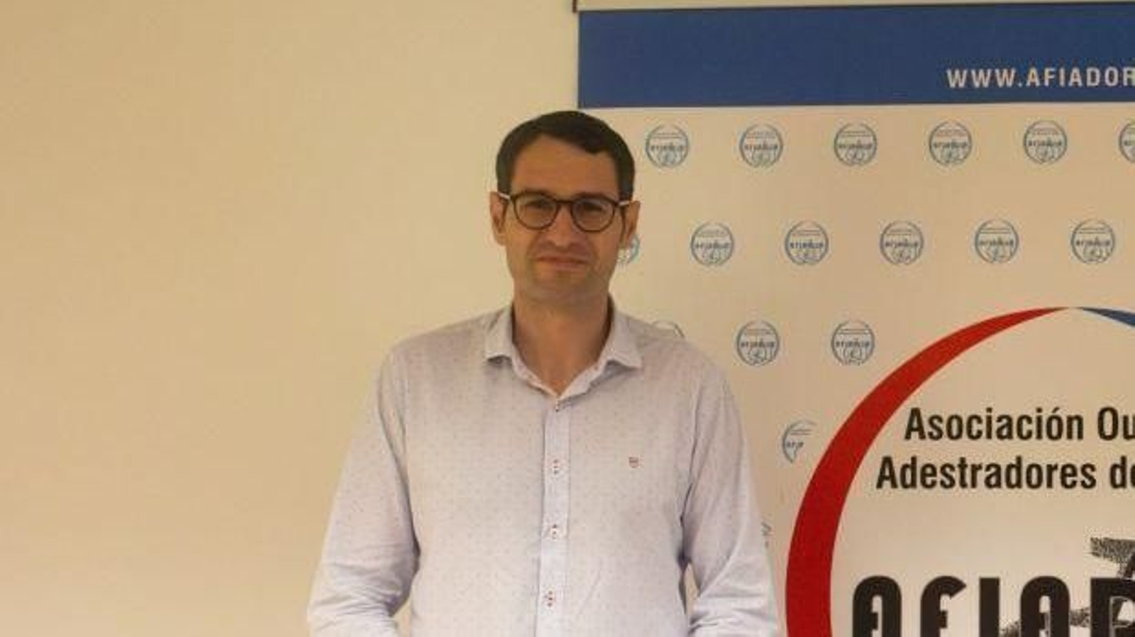 Roberto González.