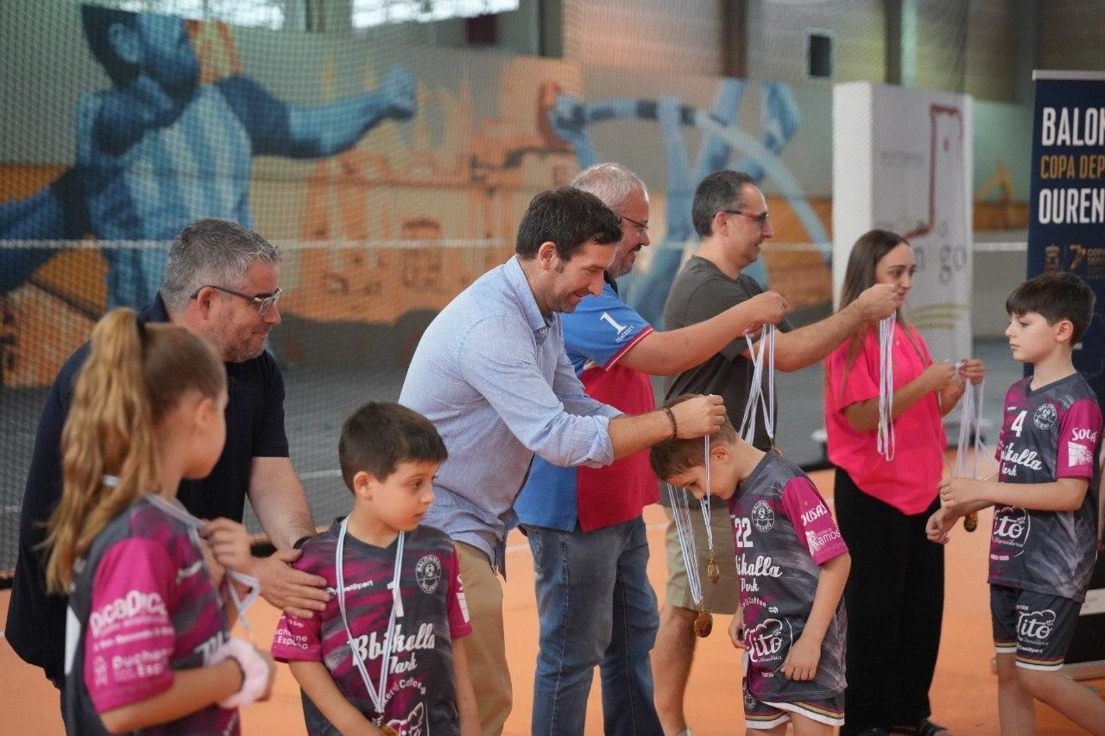 Fin de curso en el voleibol y el balonmano