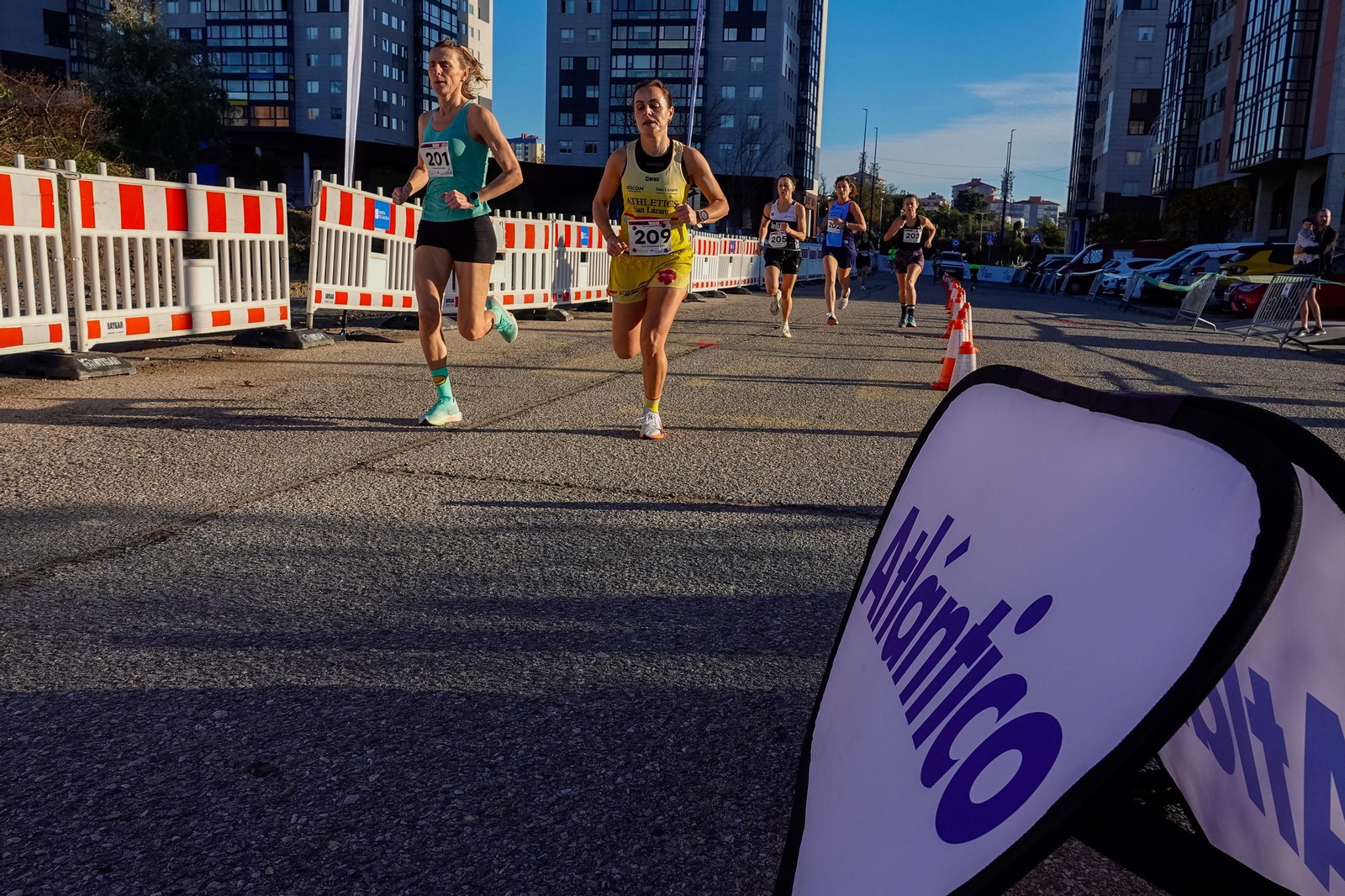 Galería | Pequeños y grandes disfrutan la Milla Cidade de Vigo con +Deporte Atlántico