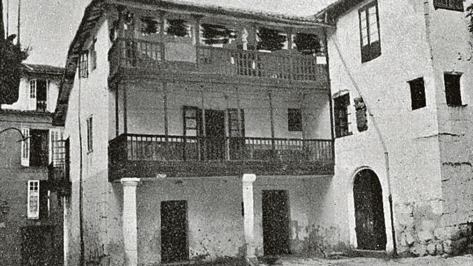 Casa del Pueblo en Ourense hasta la inauguración del nuevo edificio. Vida Gallega nº 413.