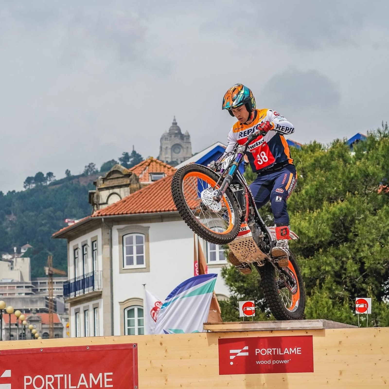 Gabriel Marcelli logró su primer triunfo en un recorrido del Mundial.