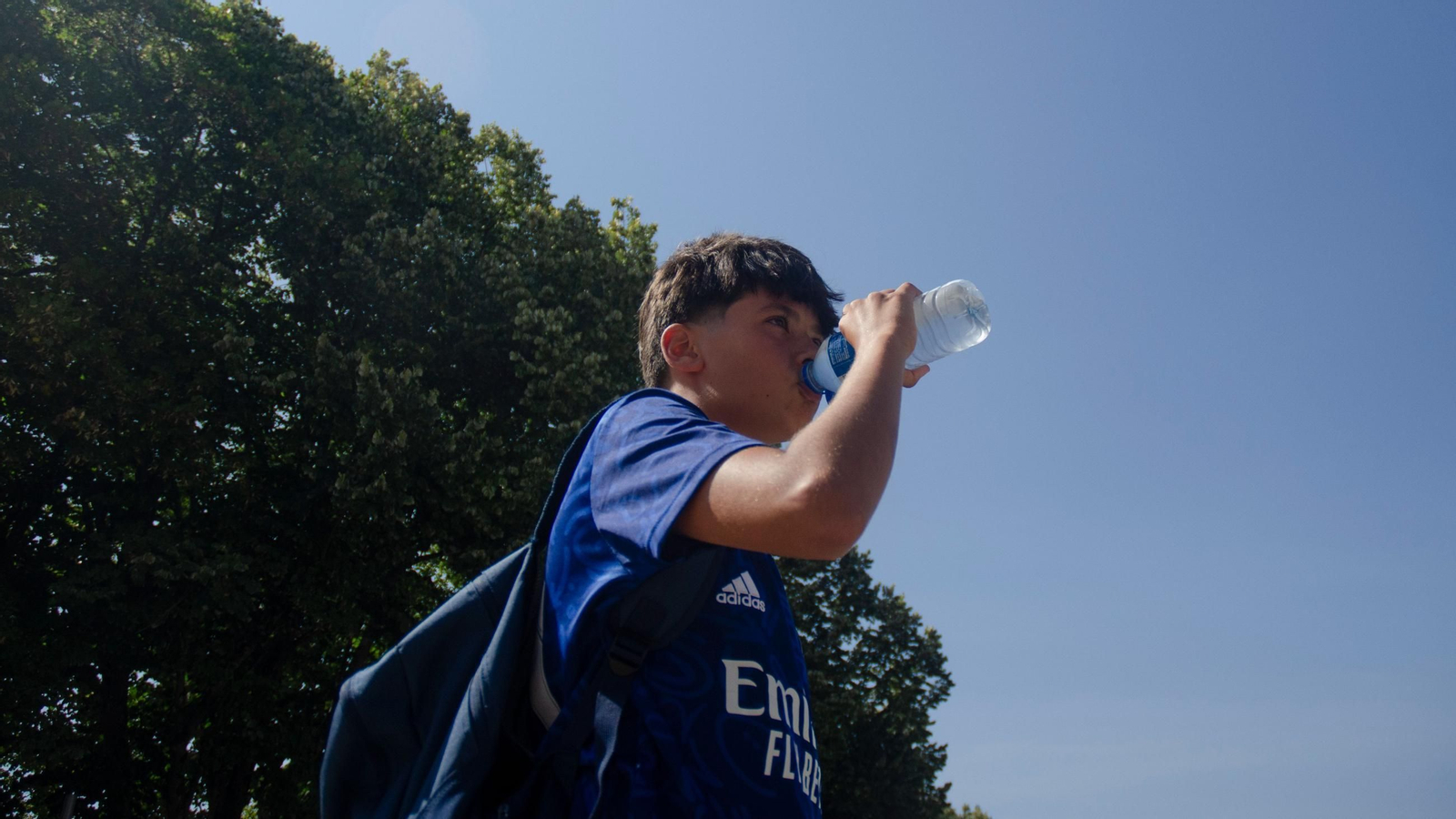 Agua para combatir el calor