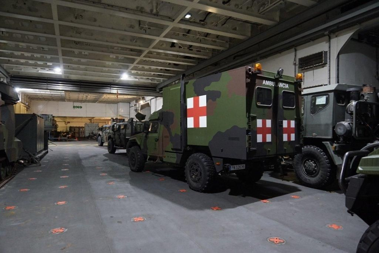 El portaviones Juan Carlos I en Vigo  (69) (1024x684)