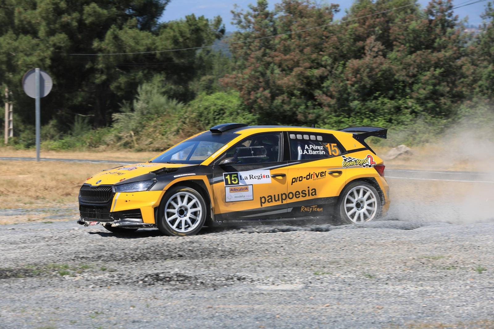 Galería | El público disfruta del Rally de Ourense en el tramo Cartelle-Toén, en fotos