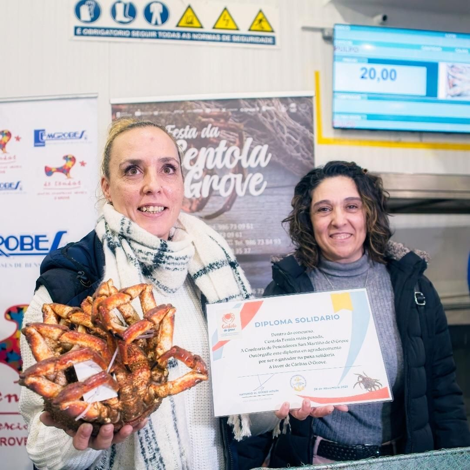 Subasta solidaria de centollas.