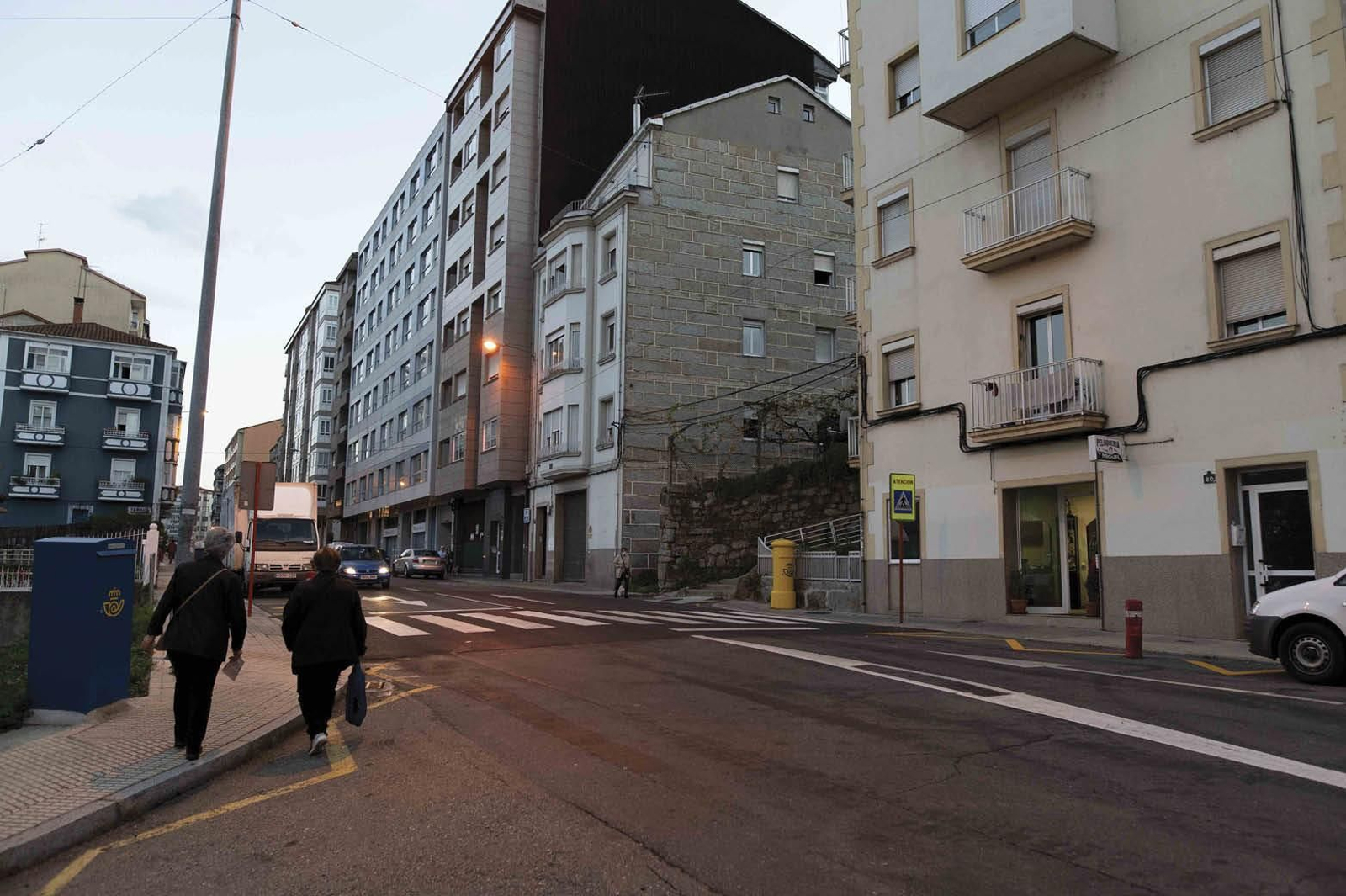 La avenida de Portugal, donde sucedió el allanamiento y el robo con fuerza (MARTIÑO PINAL).