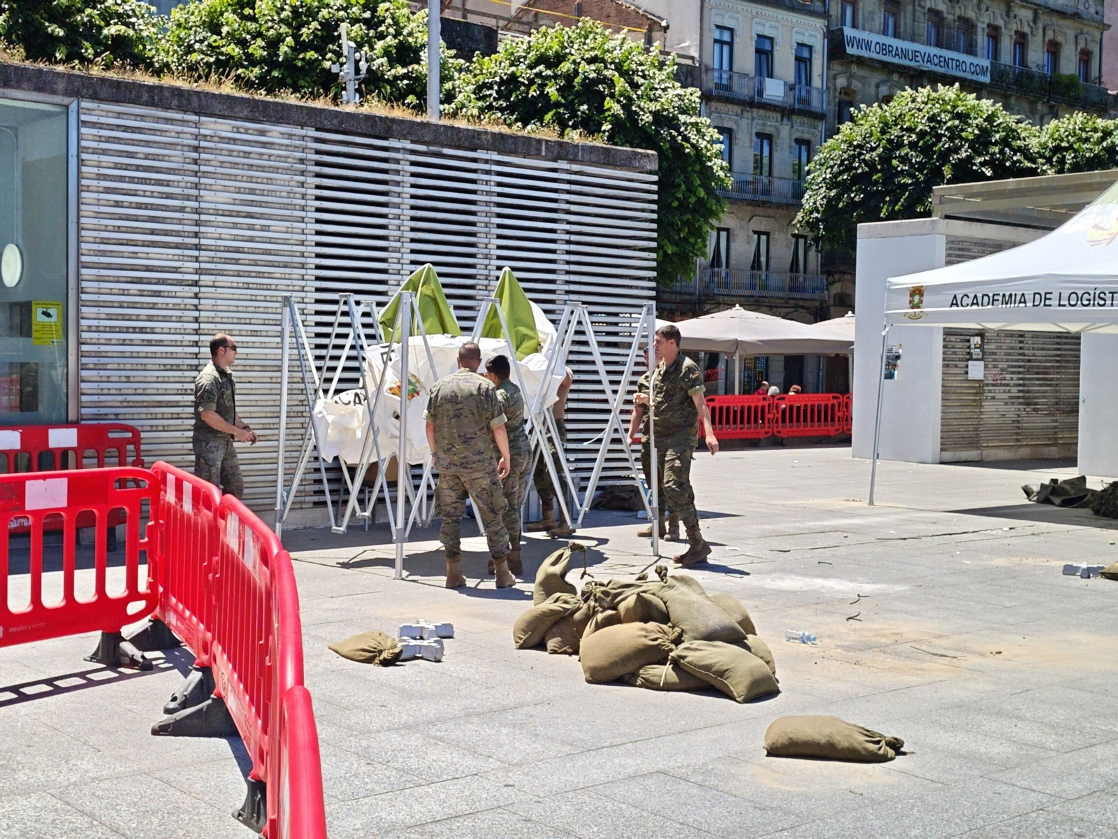 Galería | Las Fuerzas Armadas recogen sus bártulos tras una semana en Vigo