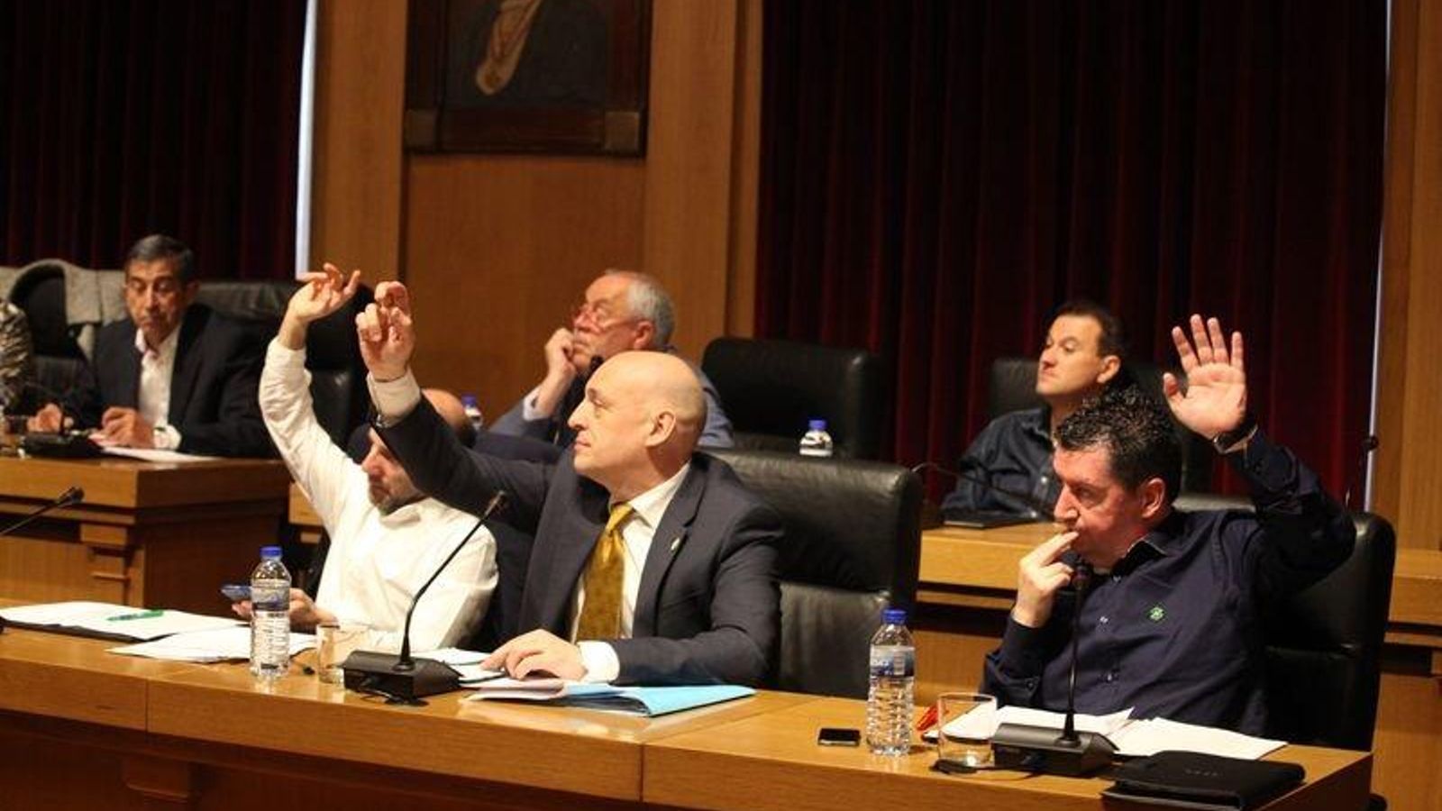 Ourense. 28-04-2017. Deputación, Pleno. Paz