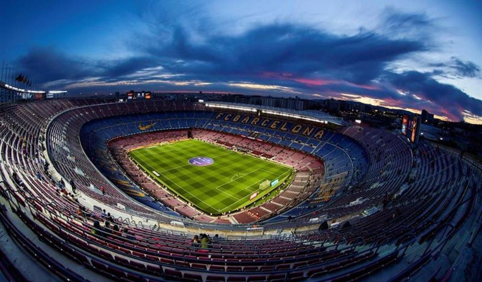 Vista del Camp Nou (EFE)